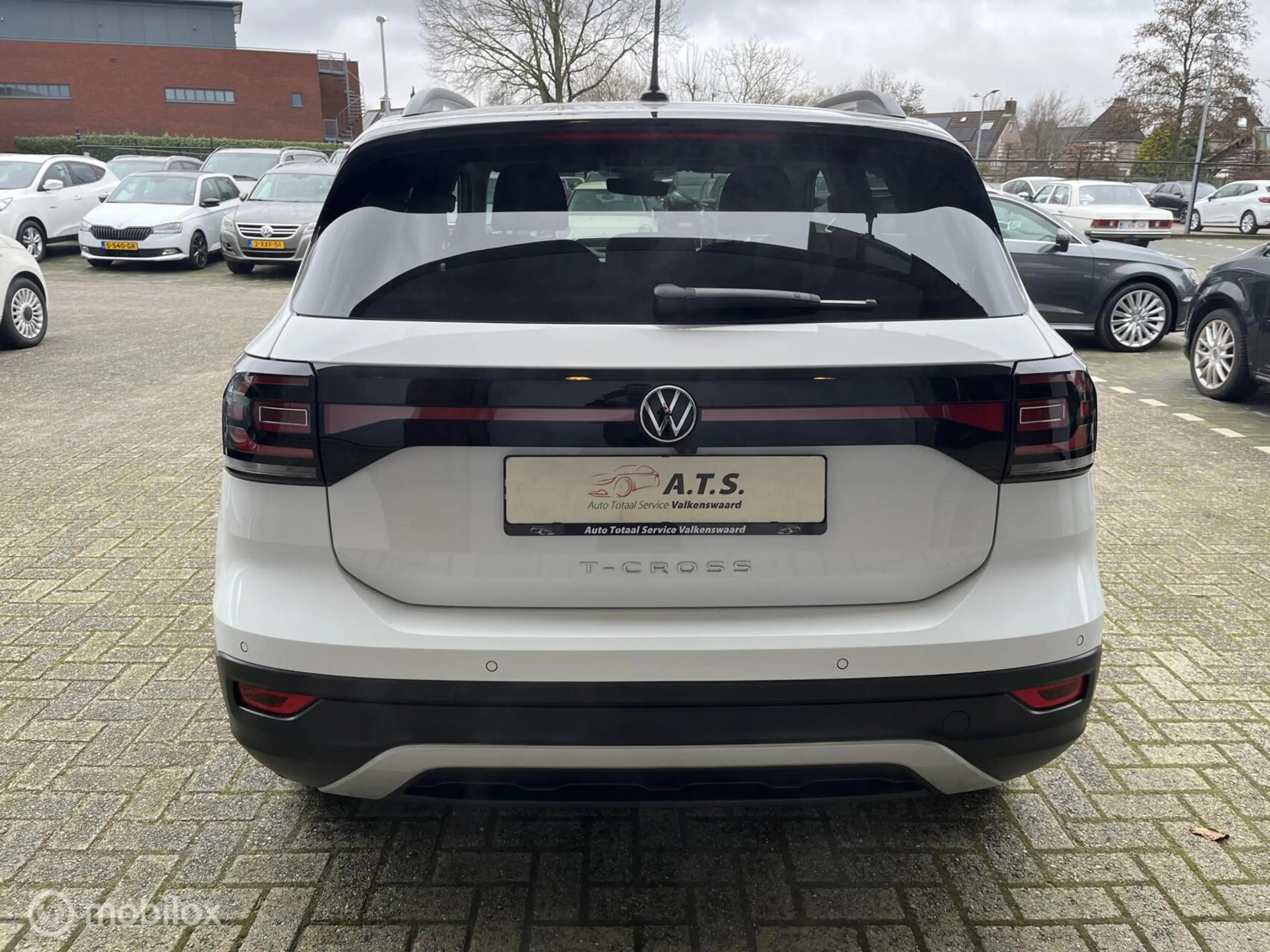 Volkswagen T-Cross 1.0 TSI Style NAVI*CAMERA*ACC*PDC*CLIMA* — photo 5