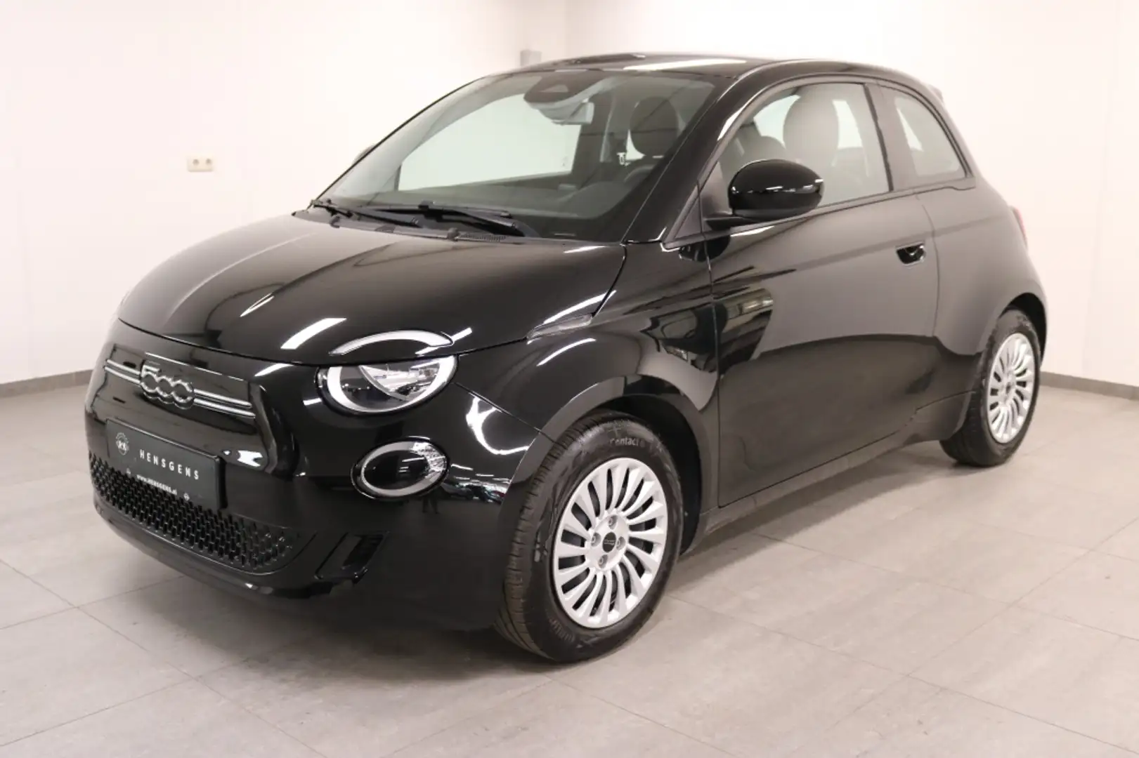 Fiat 500 Action 24 kWh Zwart - 1