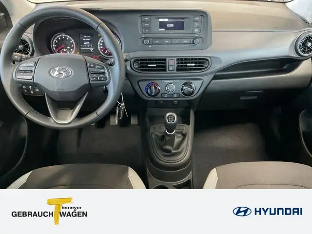 Hyundai I10 view 12