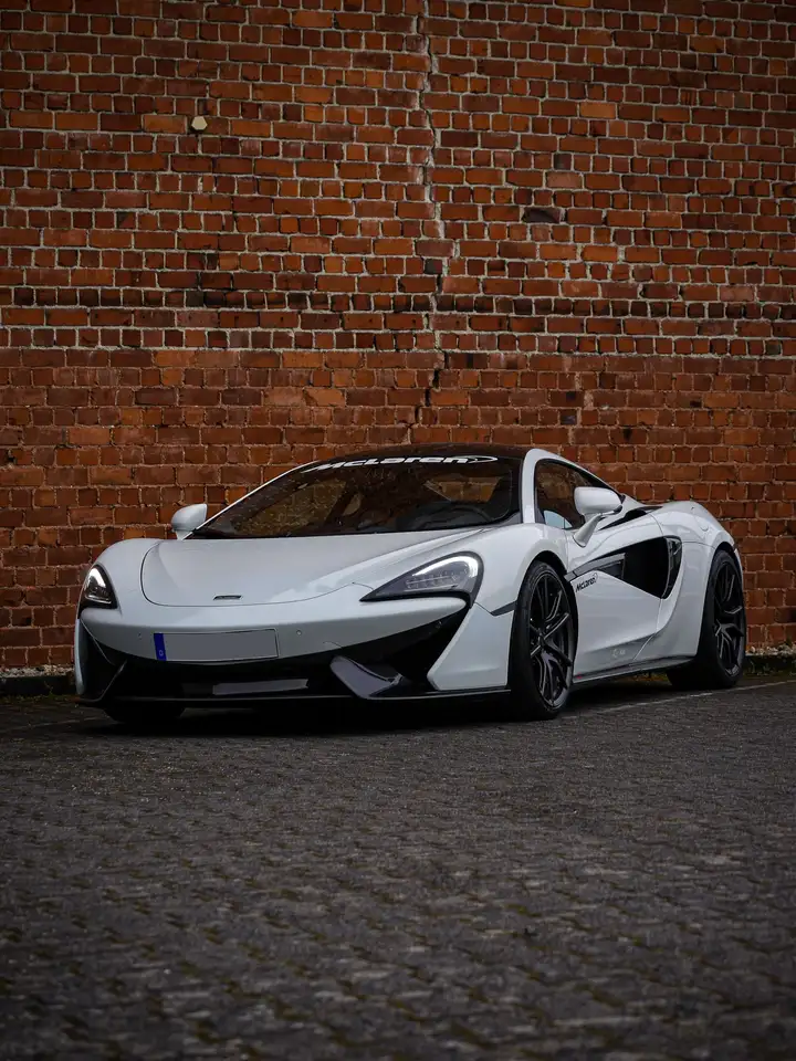 McLaren 570S