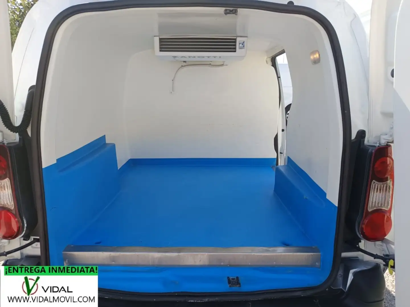 Citroen Berlingo Furgón Club 1.6HDi 90 Blanco - 1