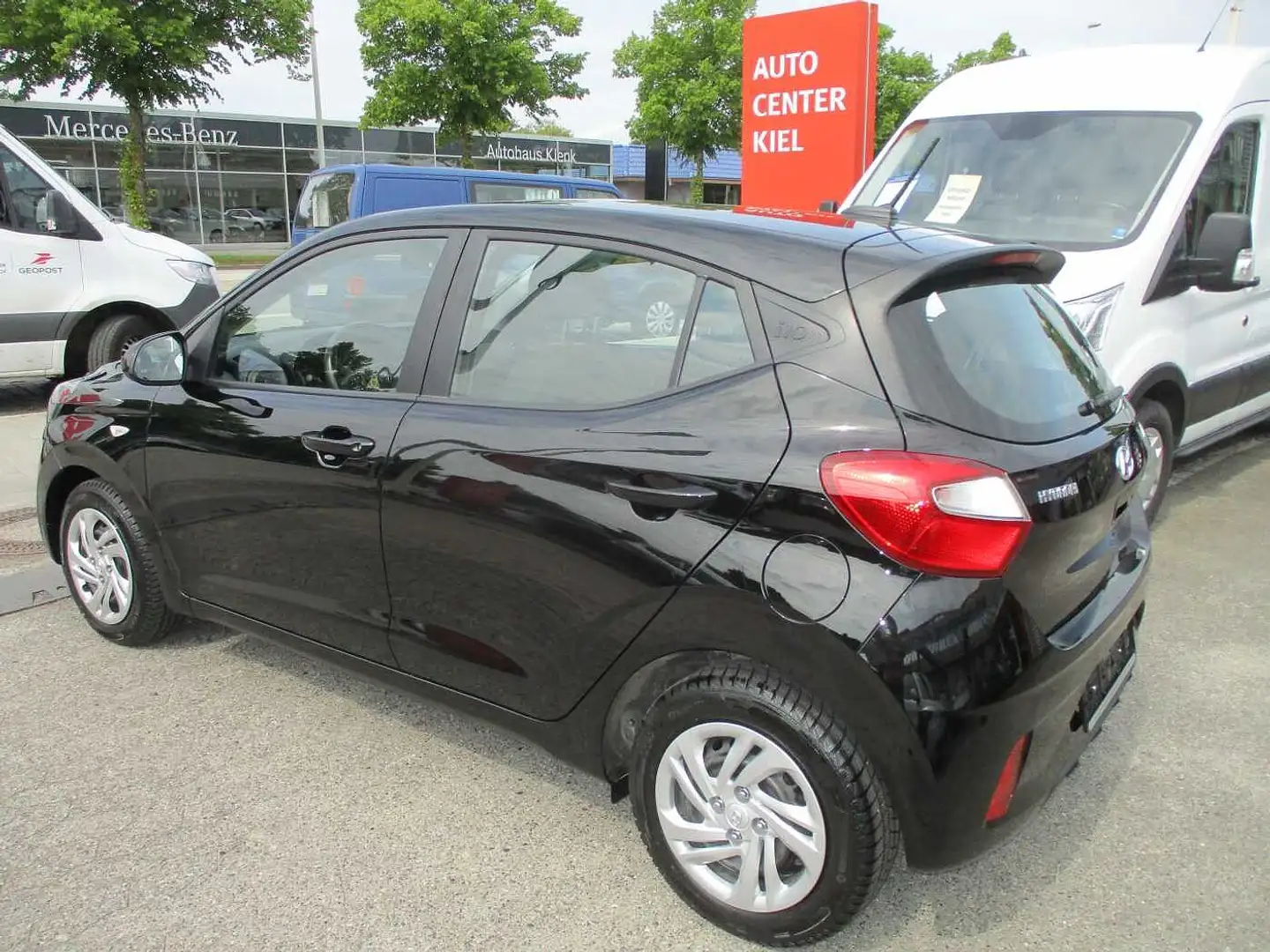 Hyundai i10 Essential *Klima*Tempomat*5-türig Noir - 2