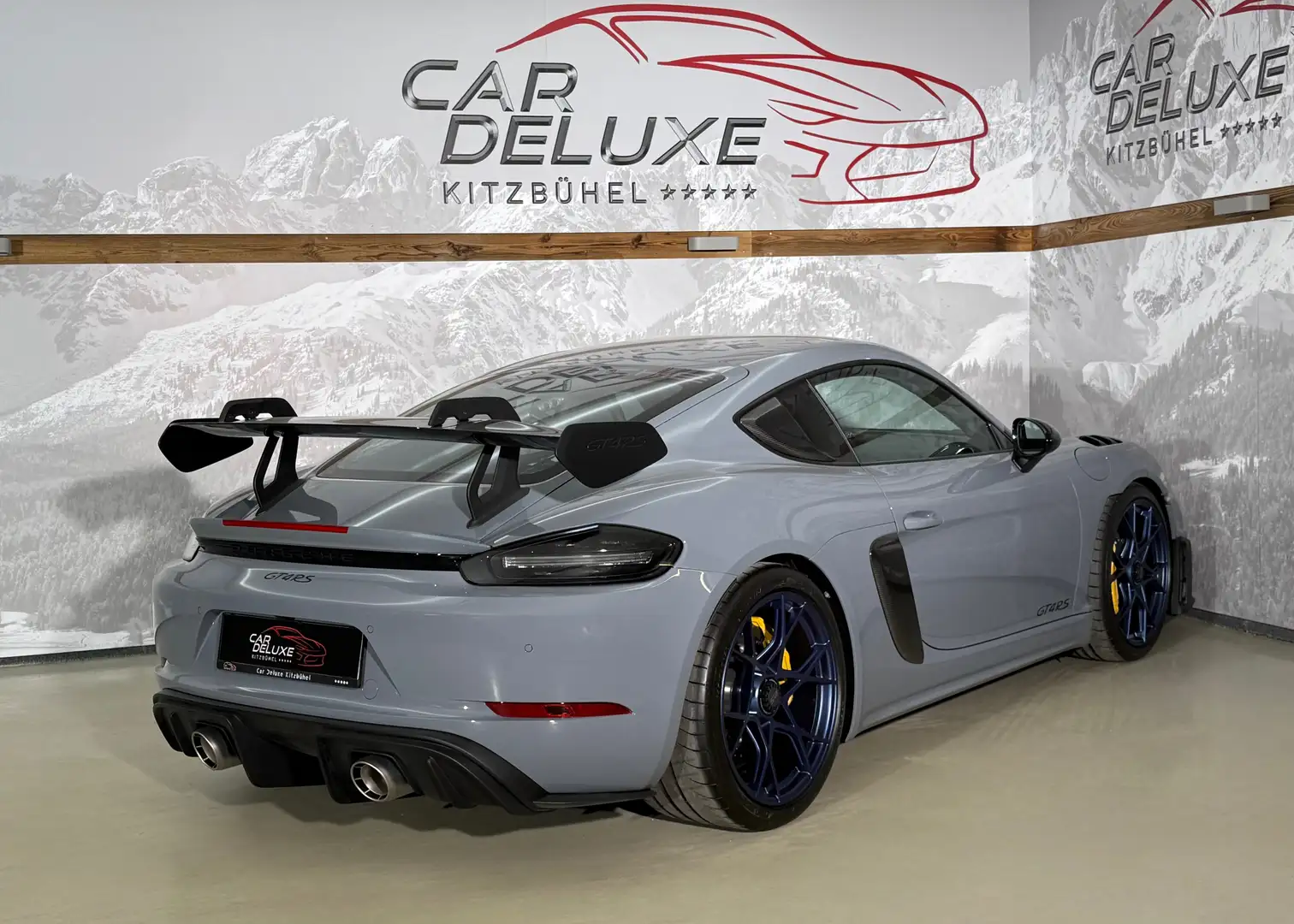 Porsche Cayman 718 Cayman GT4 RS Weissach,Lift,Approved Grau - 2