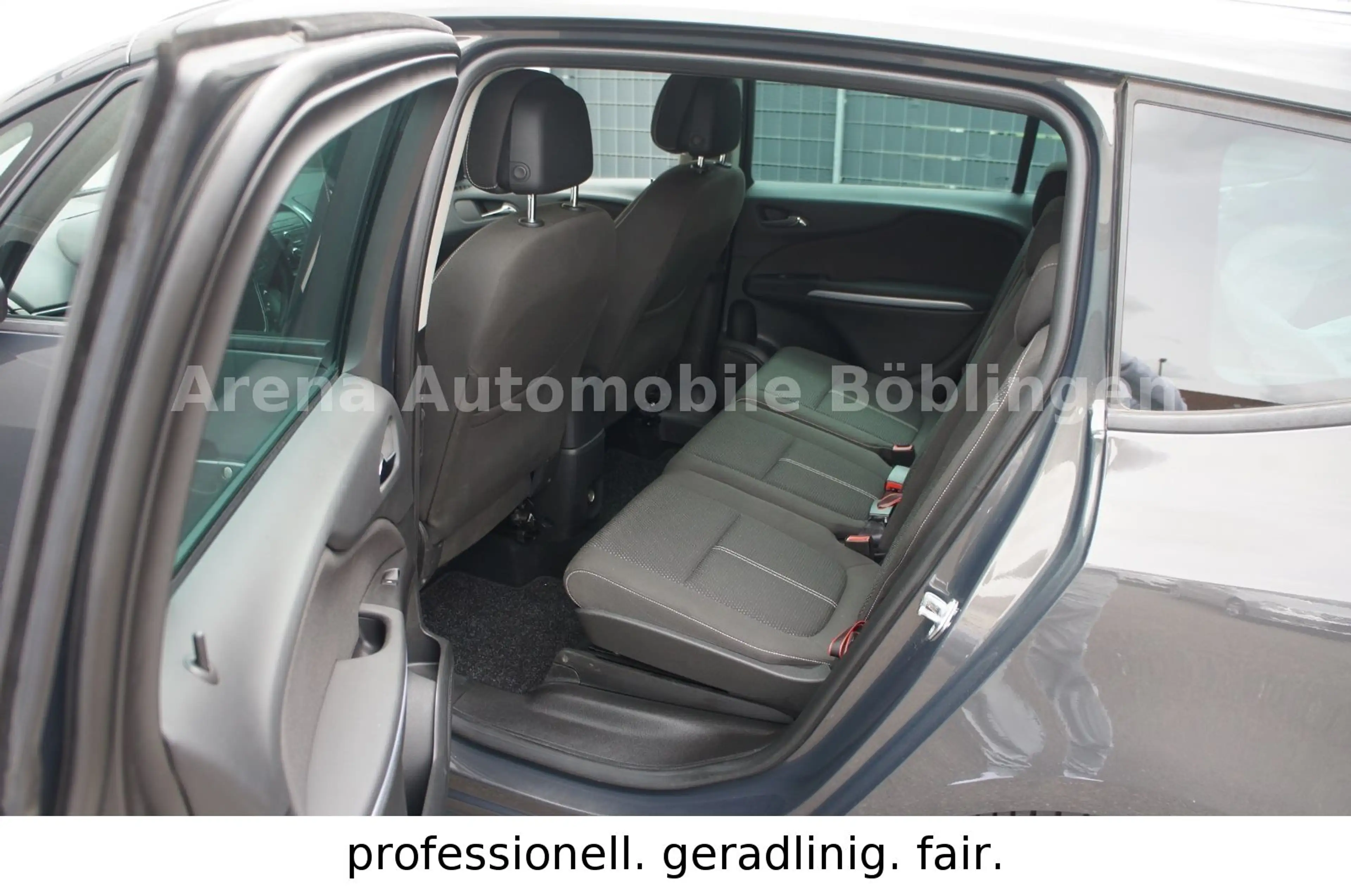 Opel Zafira Tourer Zafira C Tourer 1.4 Turbo Drive Aut.*XEN*AHK* — photo 11