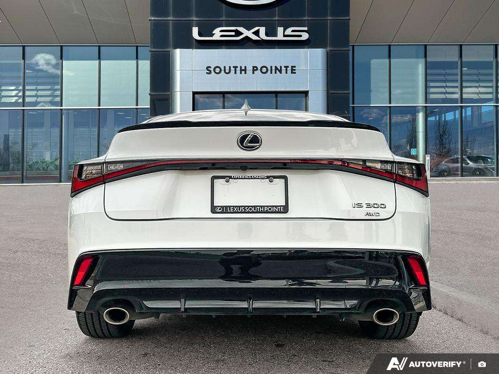 2024 Lexus IS Sedan