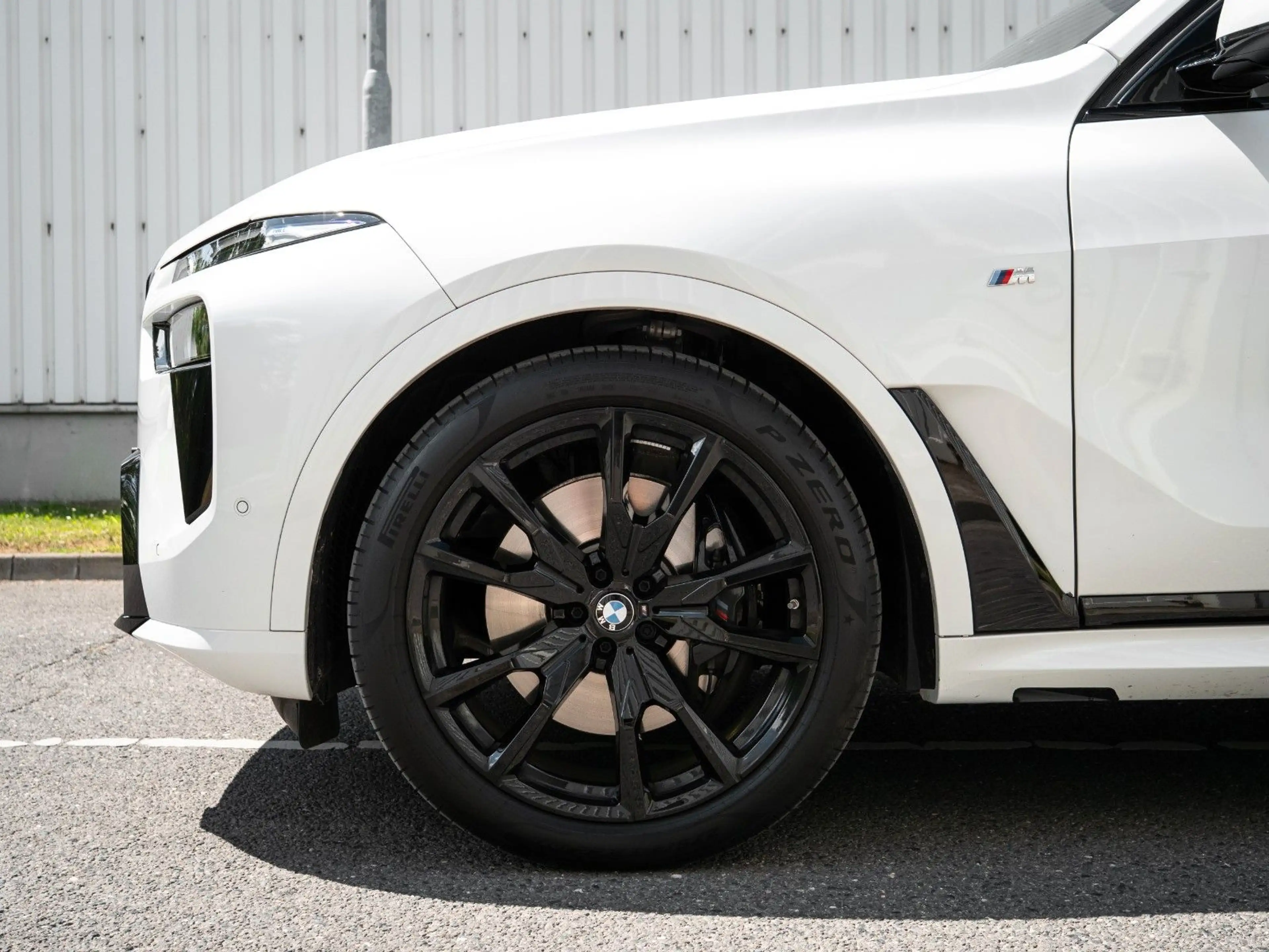 BMW X7 40d M SPORT PRO.SOFTCL.LUFTFE.PANO.AHK.5/100 — photo 11