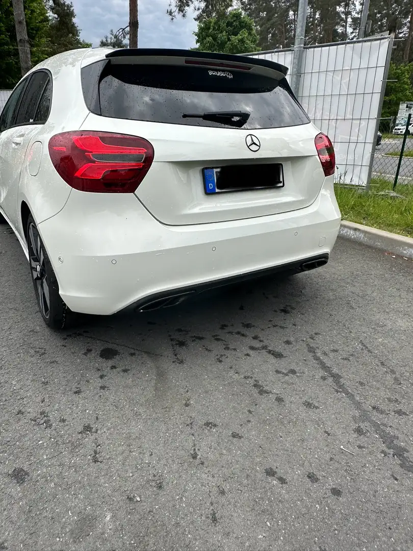 Mercedes-Benz A 250 A 250 BlueEfficiency (176.044) Blanc - 2