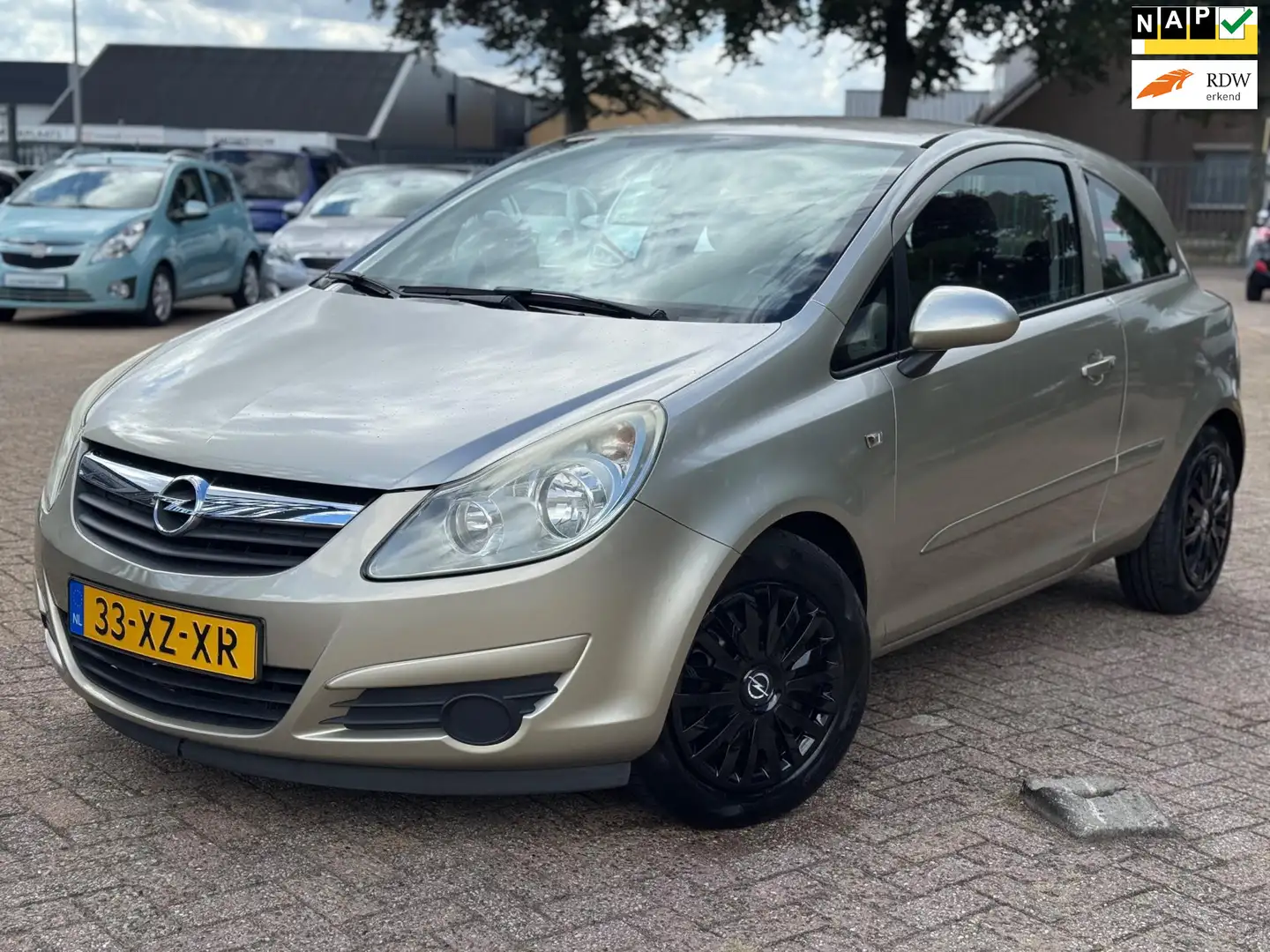 Opel Corsa 1.2-16V Business AIRCO CRUISE CTRL NAP130 DKM APK Beige - 1