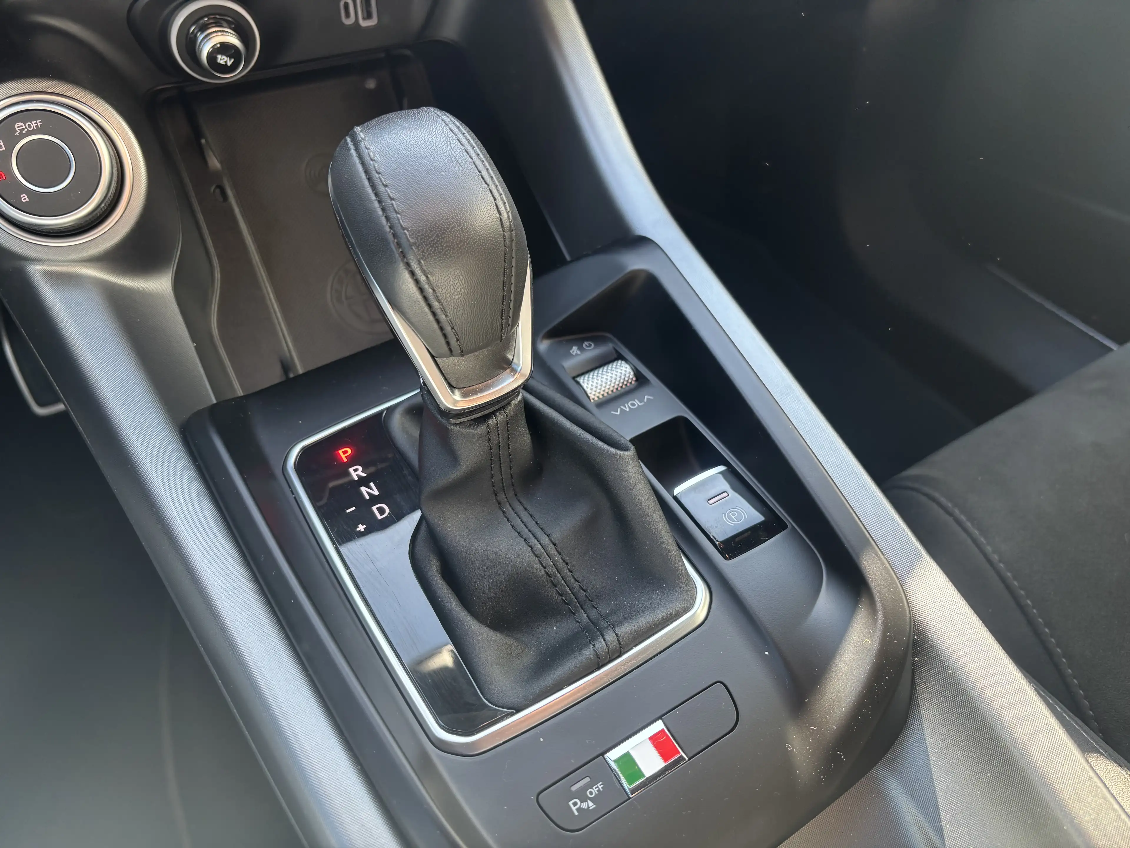 Alfa Romeo Tonale Edizione Speciale — photo 10