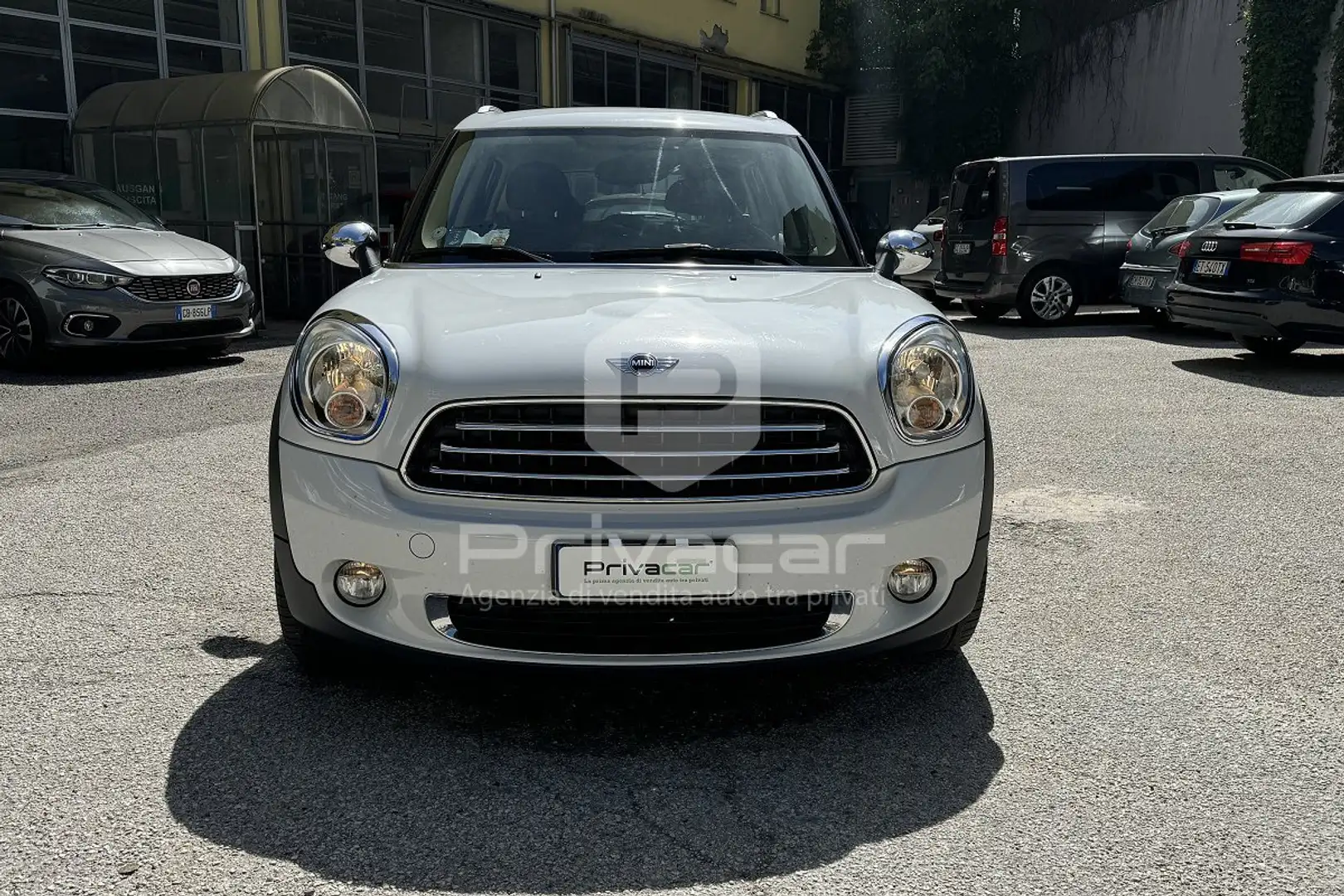 MINI One D Countryman Mini 1.6 One D Countryman Білий - 2