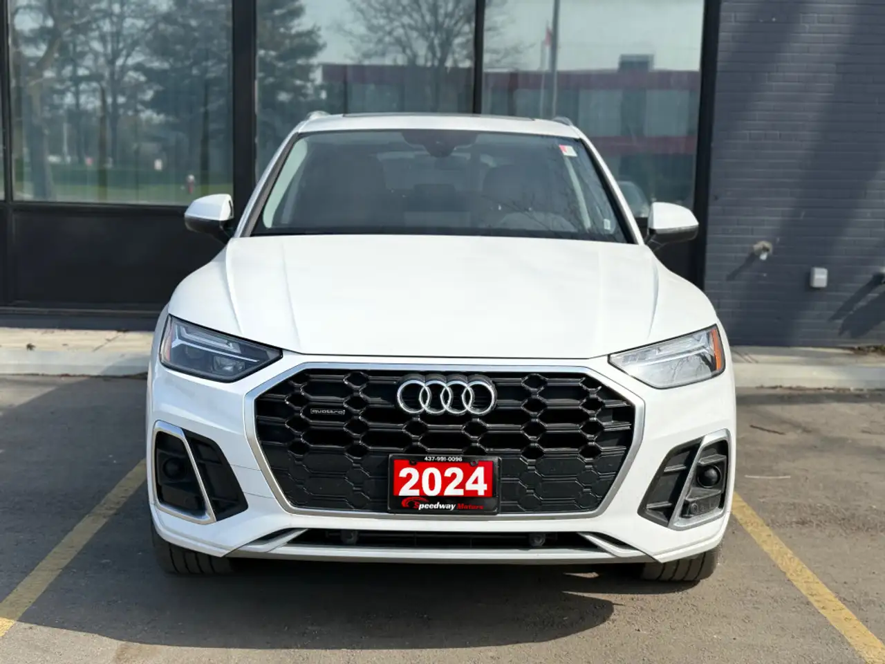 Audi Q5 снимка Audi Q5