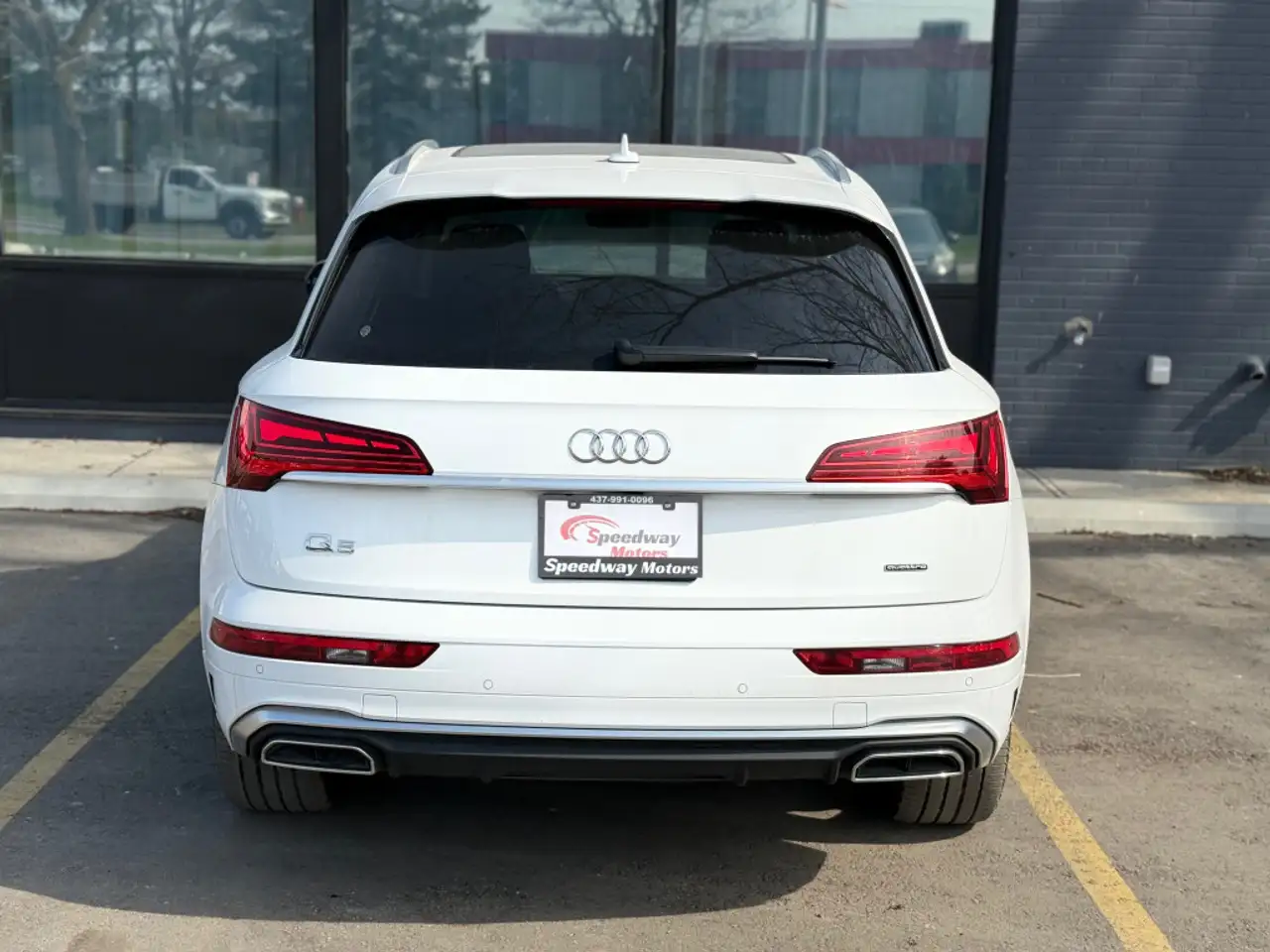 Audi Q5 снимка Audi Q5