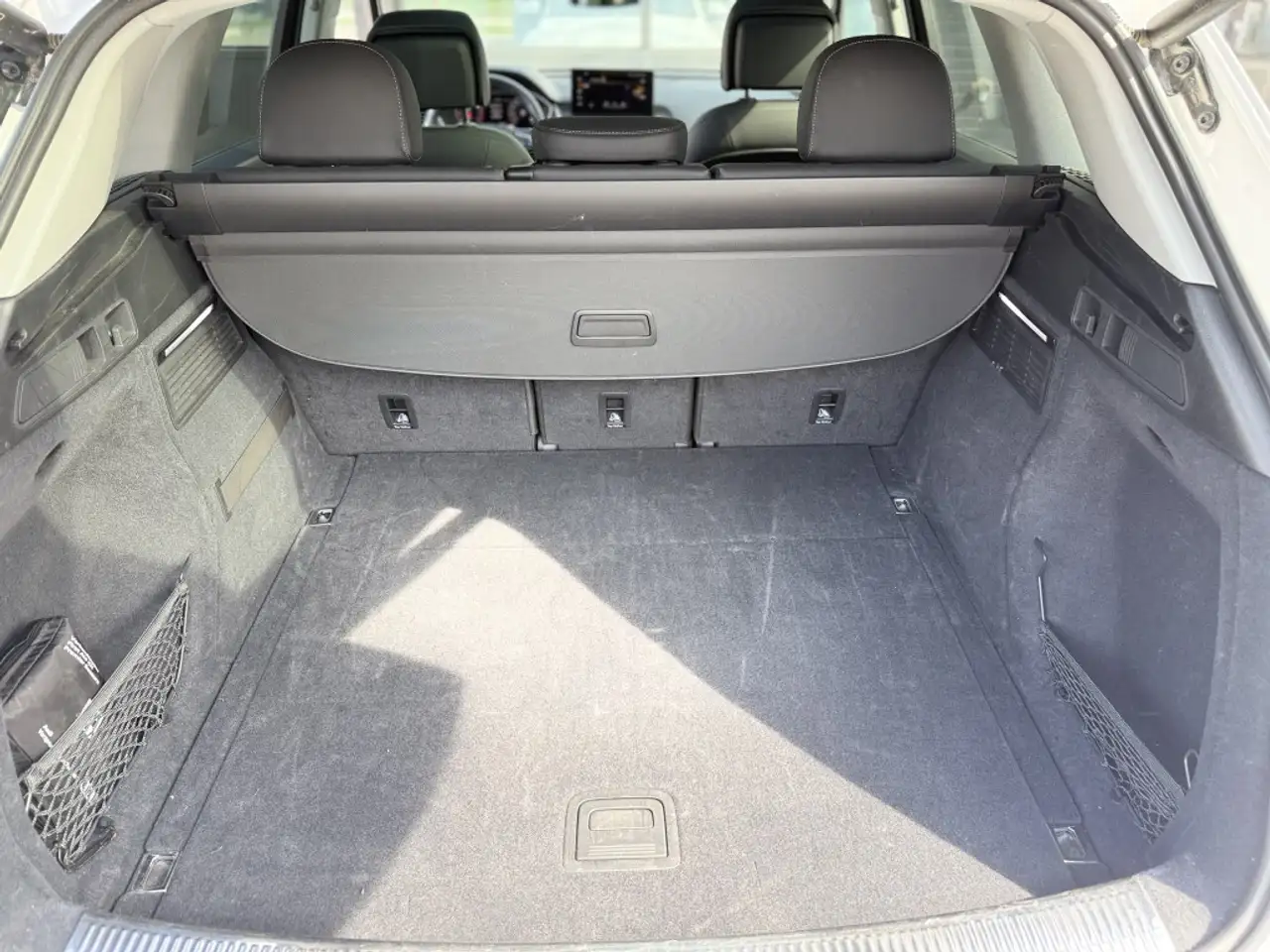 Audi Q5 снимка Audi Q5