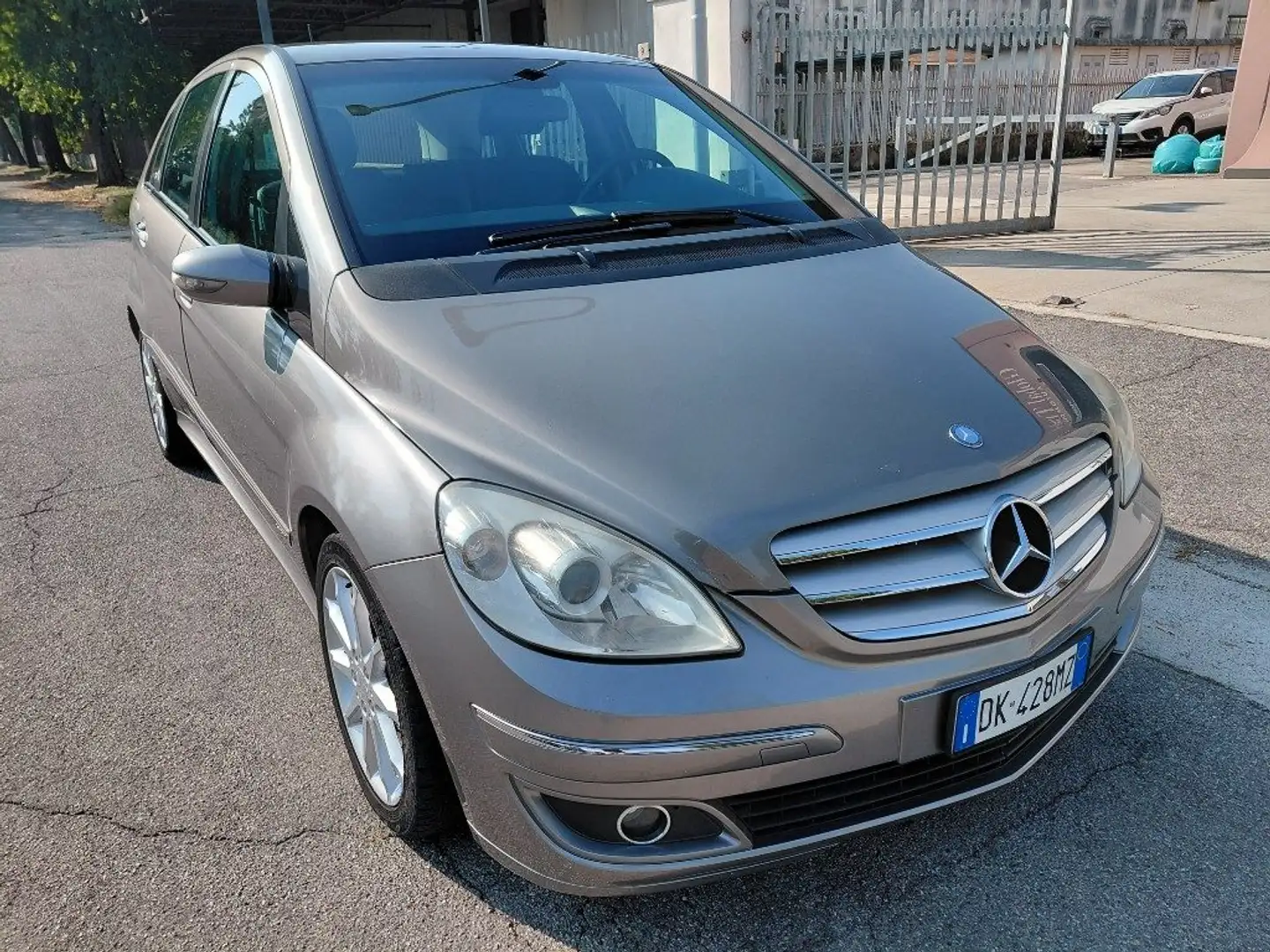 Mercedes-Benz B 200 CDI Chrome Grigio - 2