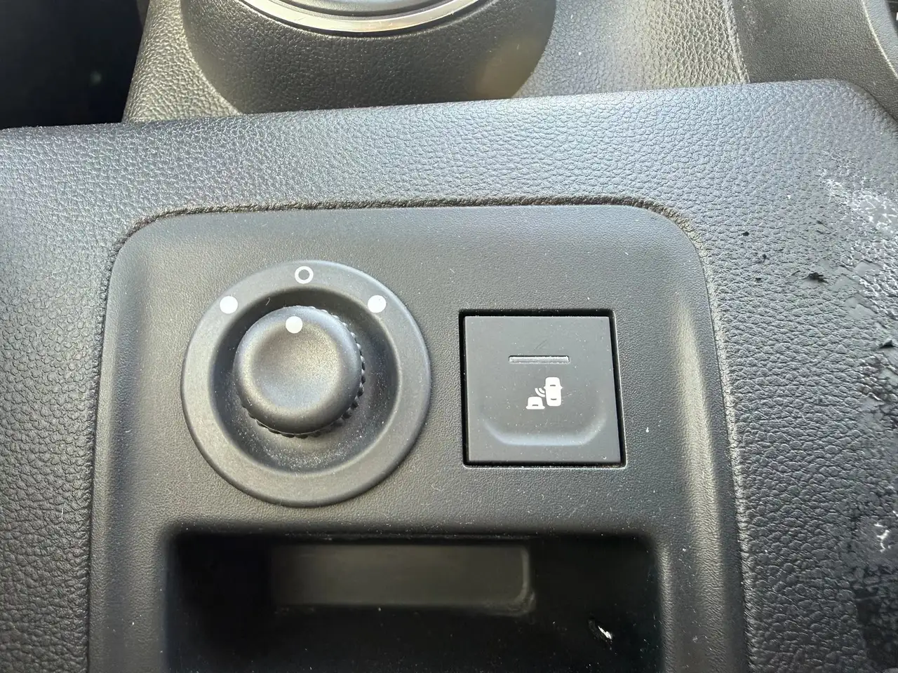 Dacia Duster — photo 33