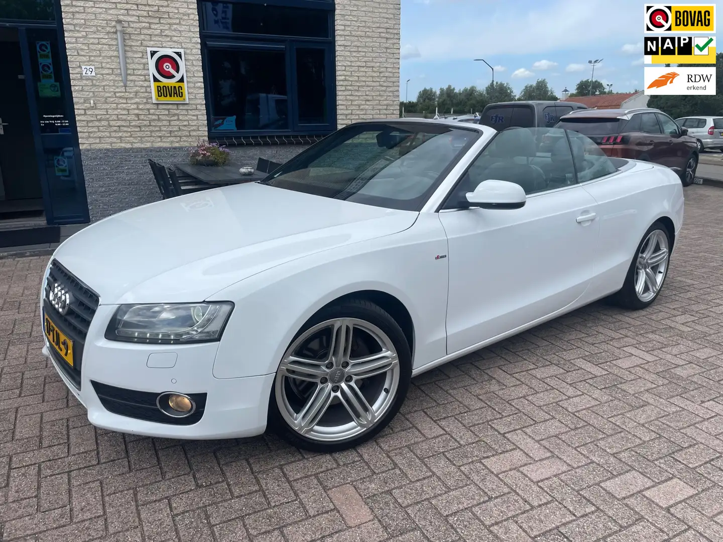 Audi A5 Cabriolet 2.0 TFSI quattro Pro Line S-NAV-PDC-Leer Wit - 1