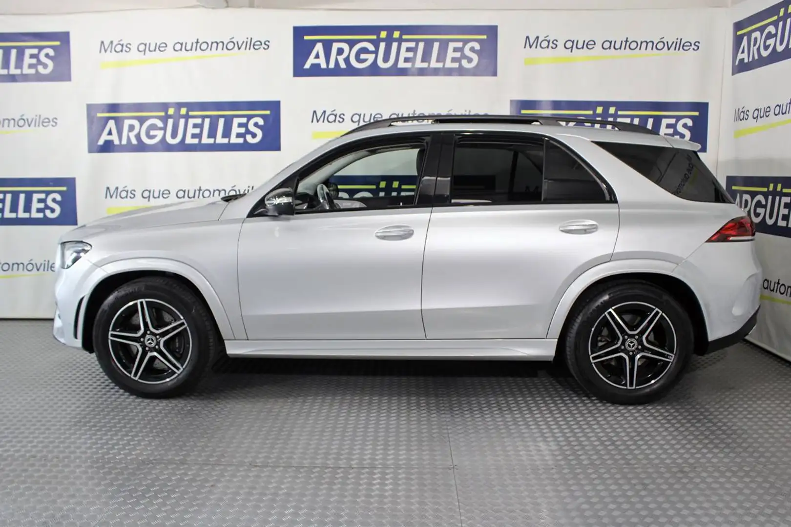 Mercedes-Benz GLE 450 AMG Line 4MATIC Plateado - 2
