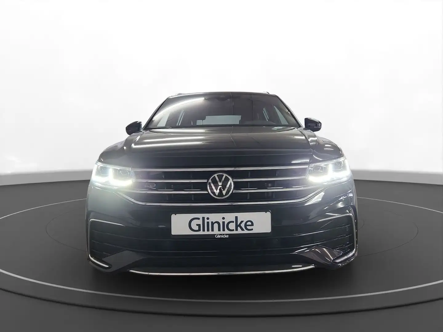 Volkswagen Tiguan 2.0 TDI R-Line 4M AHK Matrix LM 19" Navi Noir - 2