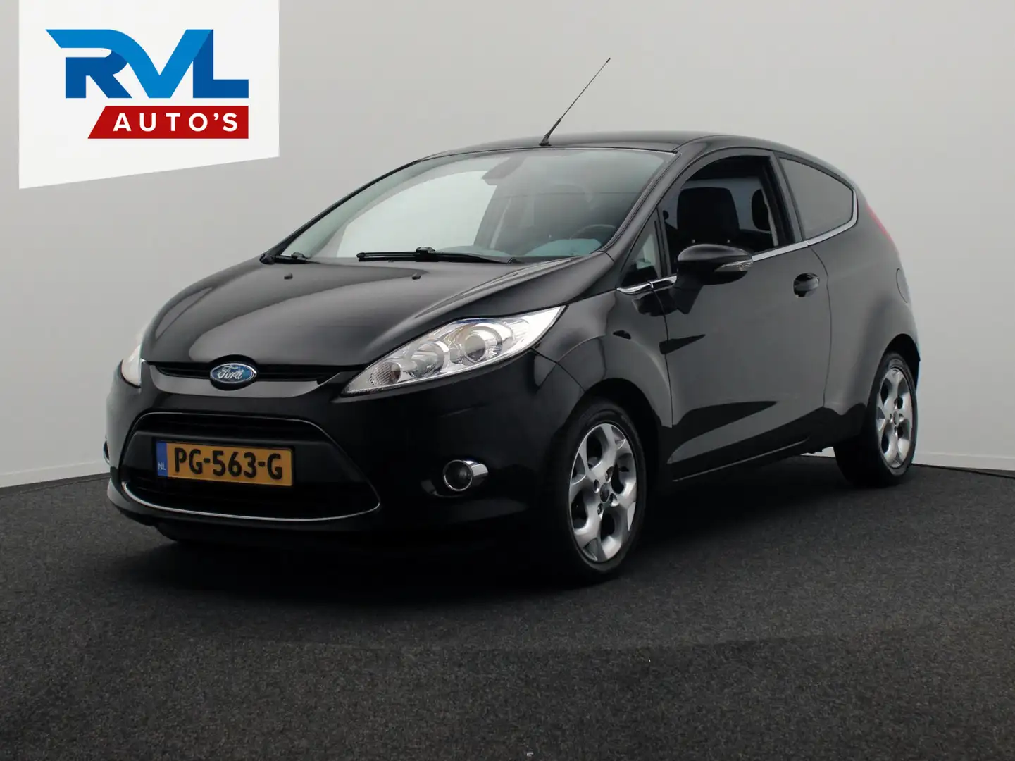 Ford Fiesta 1.4 Titanium Airco Lichtmetaal Black - 1