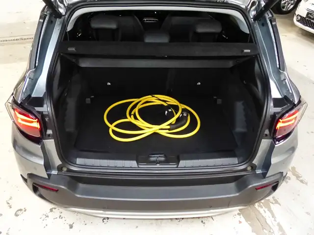 Jeep Avenger view 15
