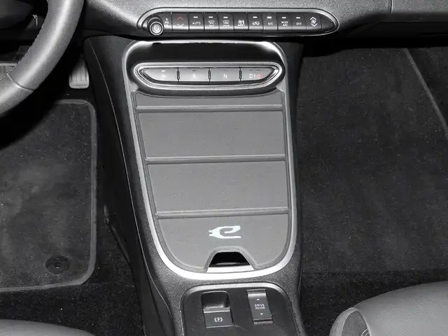 Jeep Avenger view 9