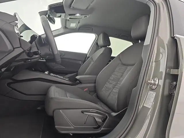 Audi A5 view 9