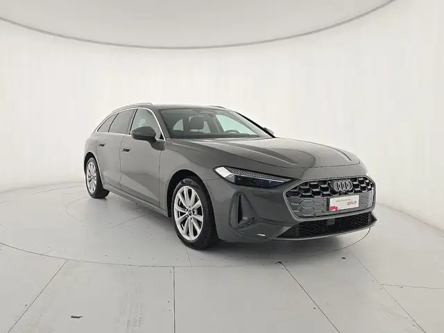 Audi A5 view 6