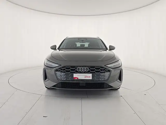 Audi A5 view 7