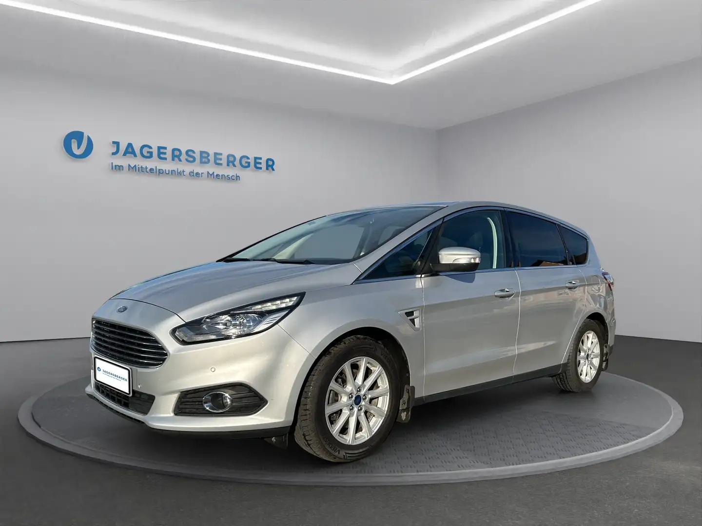 Ford S-Max 2,0 TDCI 150PS Powershift Automatik Titanium Grau - 2