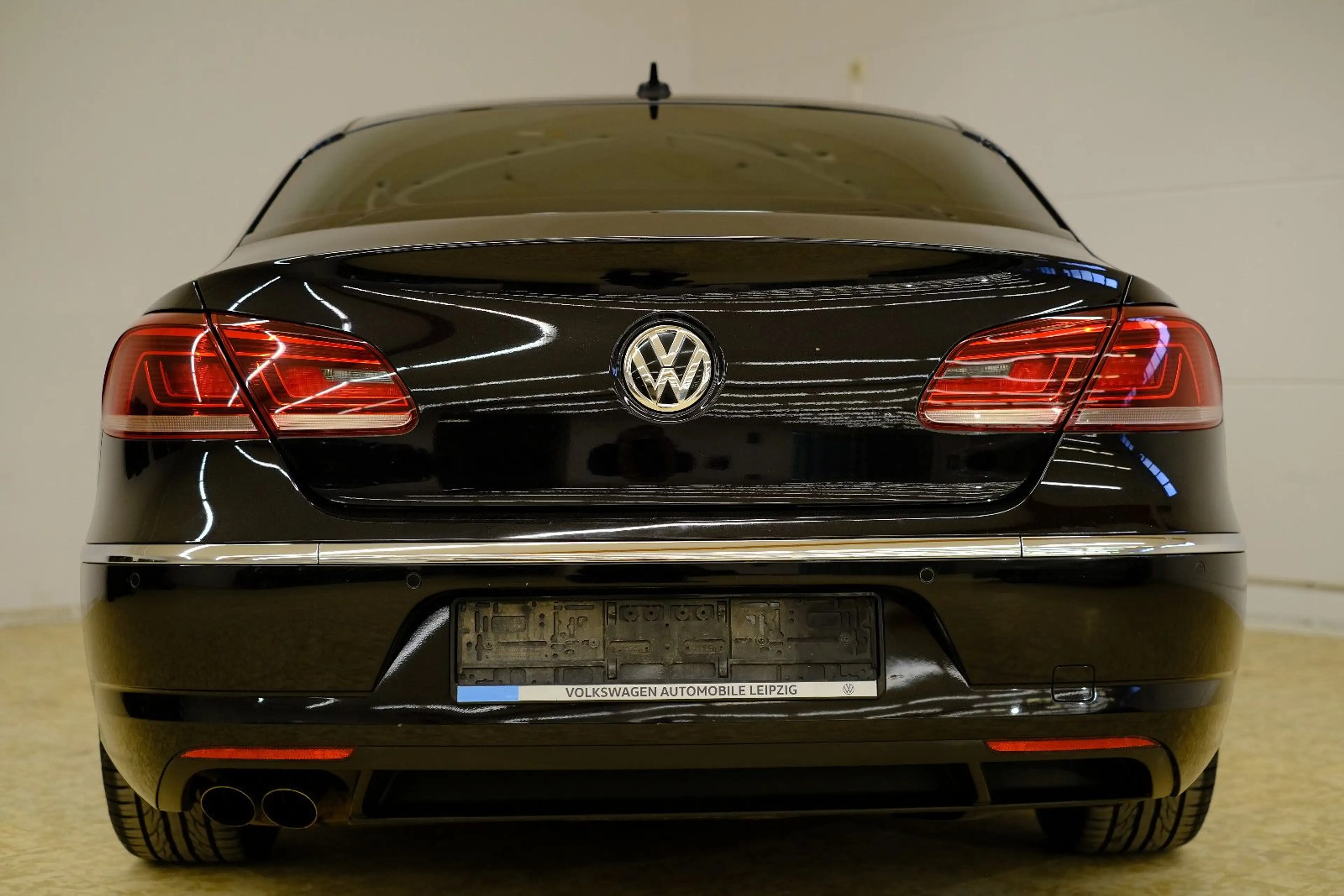 Volkswagen CC 2.0TSI DSG BiXenon Navi RFK Sport — photo 3