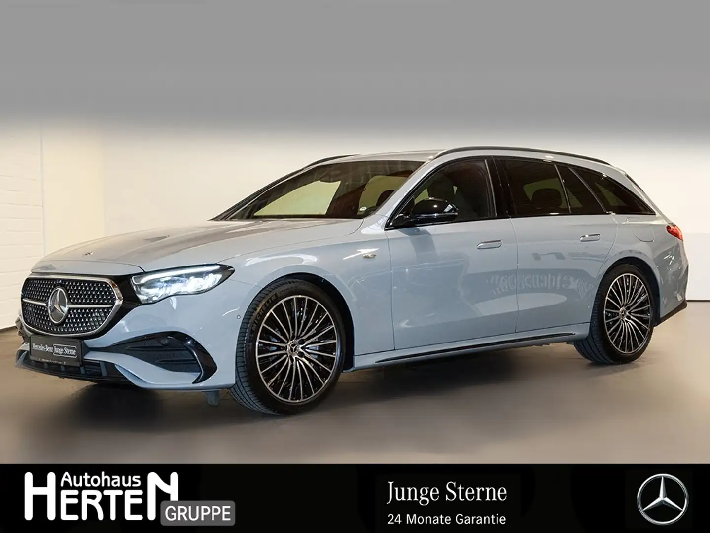 Mercedes-Benz E 300 T e+AMG+NIGHT+20"+AHK+BURMESTER+KEYLESS Grijs - 1