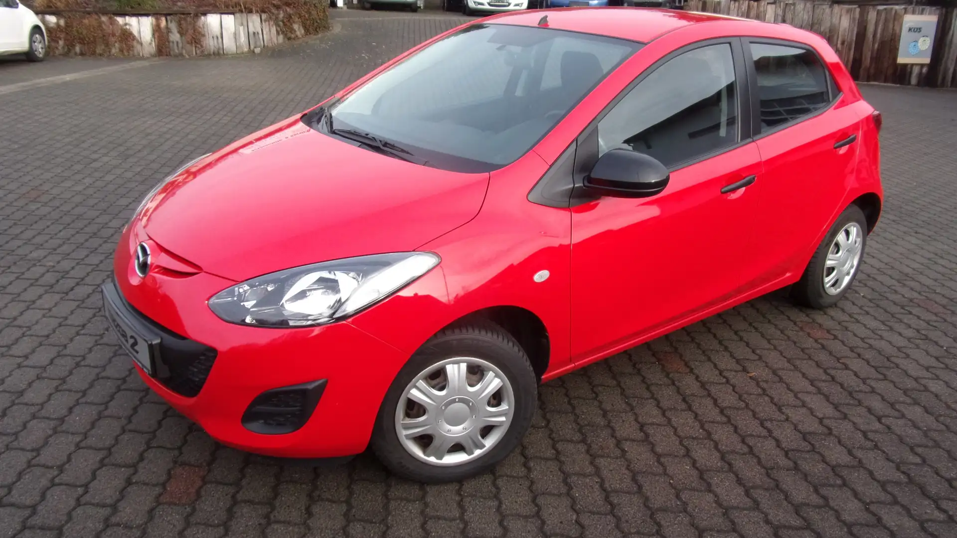 Mazda 2 1.3 Prime-Line (5-trg.)(55kW) "NUR 37T Km" Rot - 1