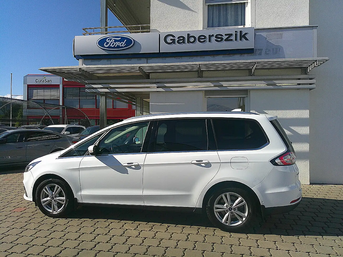 Ford Galaxy 2,5 Duratec Hybrid Titanium Aut. Weiß - 2