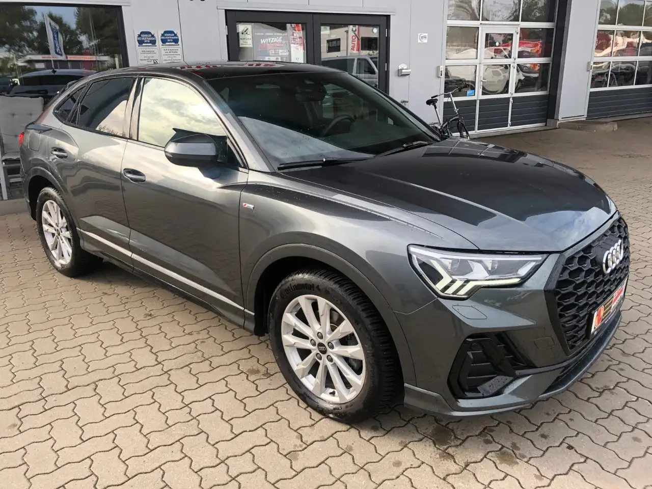 Audi Q3, фото 8