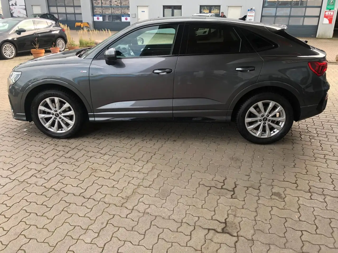 Audi Q3, фото 3