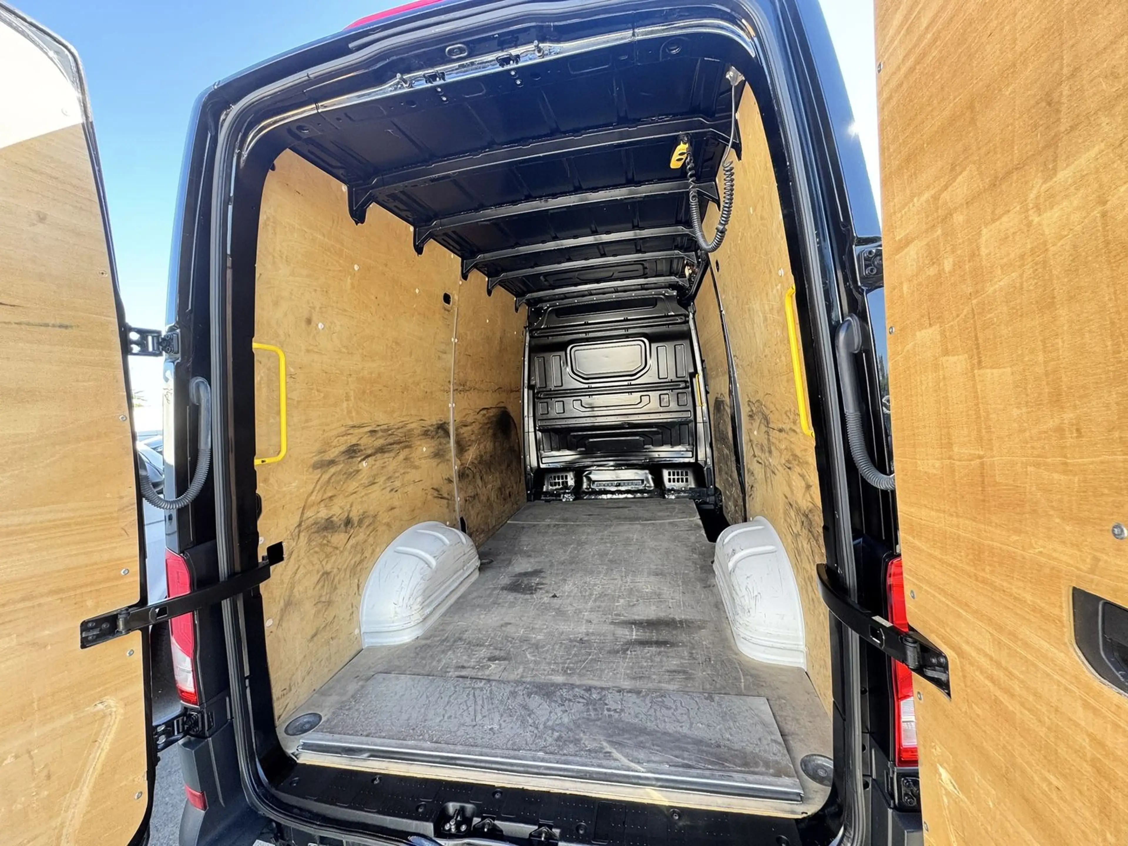Volkswagen Crafter Kasten 35 MR L2H2 Tempomat*PDC*Rampe*LBW — photo 12