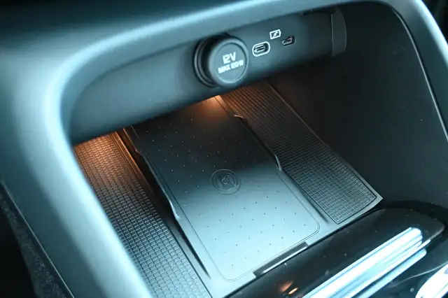 Volvo XC40 view 24