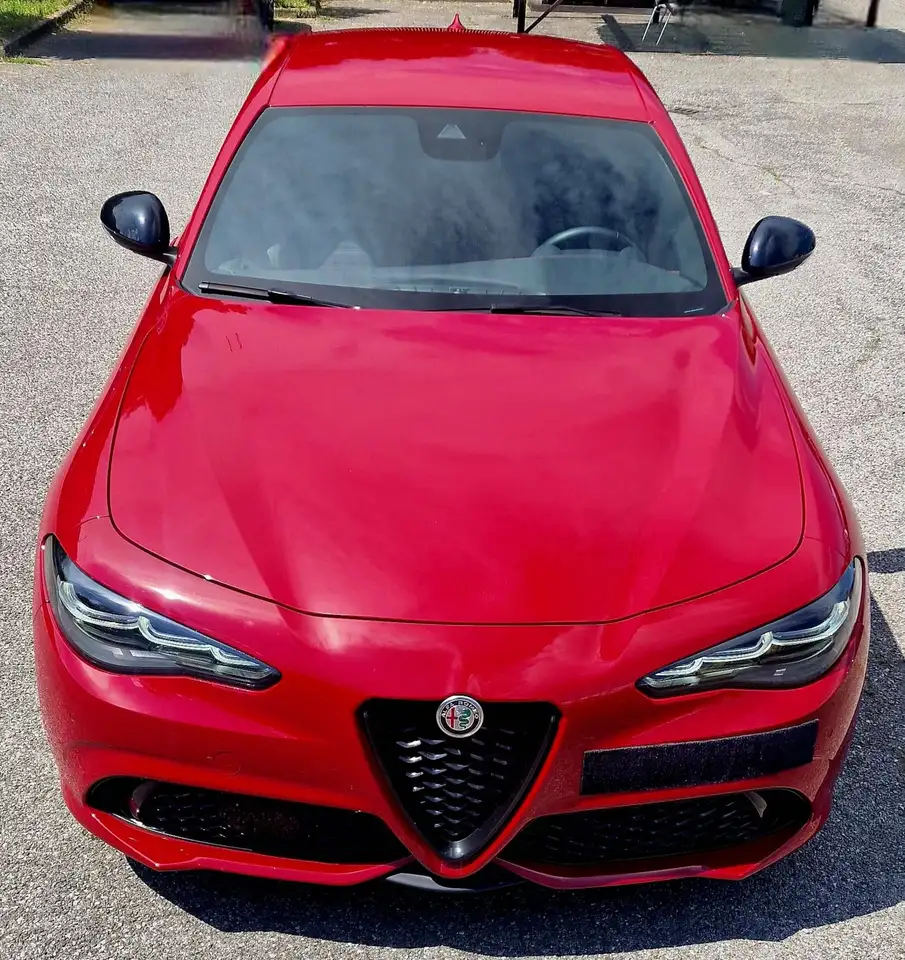 Alfa Romeo Giulia 2023 — фото 11