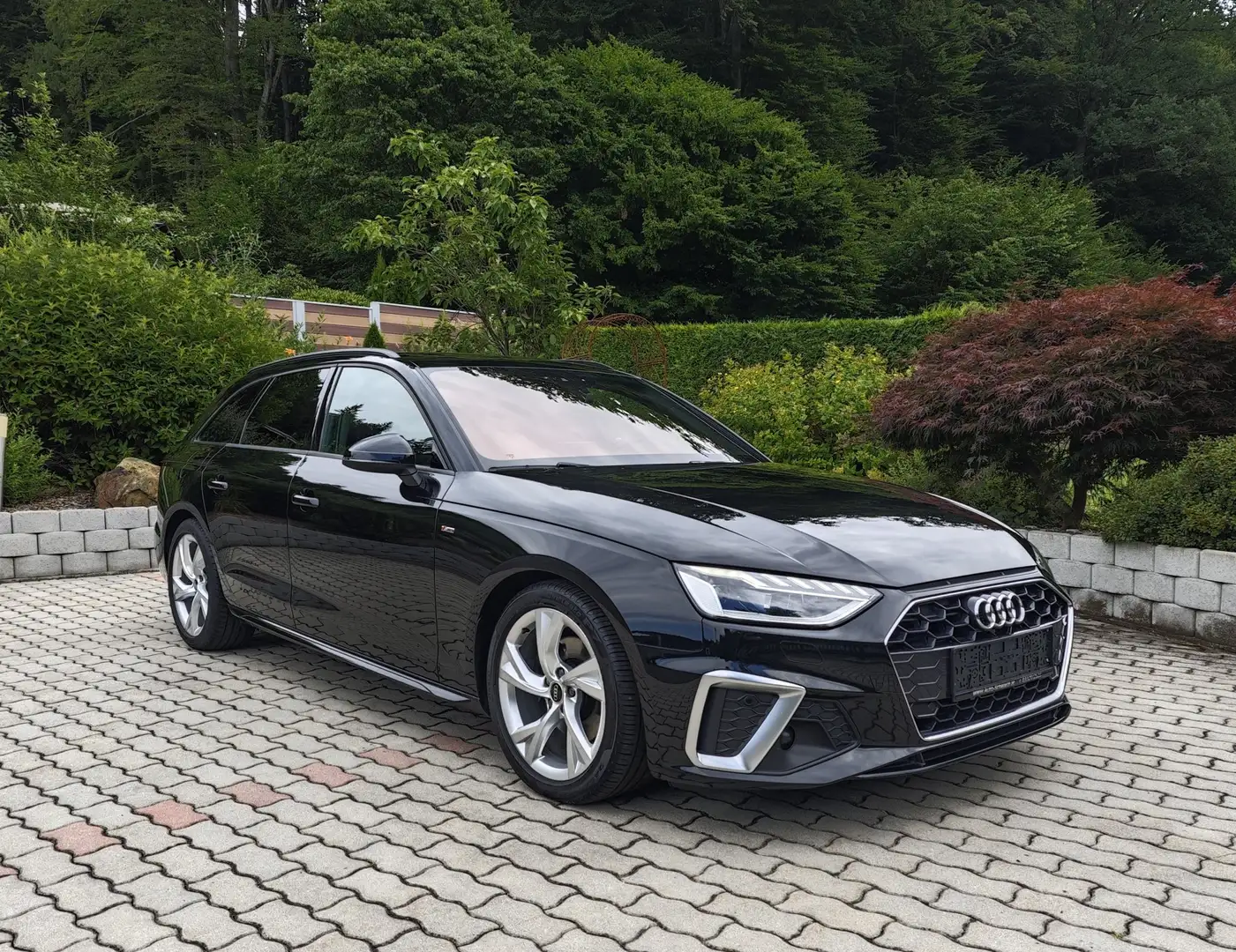 Audi A4 Avant 35 TDI S-line S-tronic*ACC*Virtual*MatrixLED Schwarz - 1