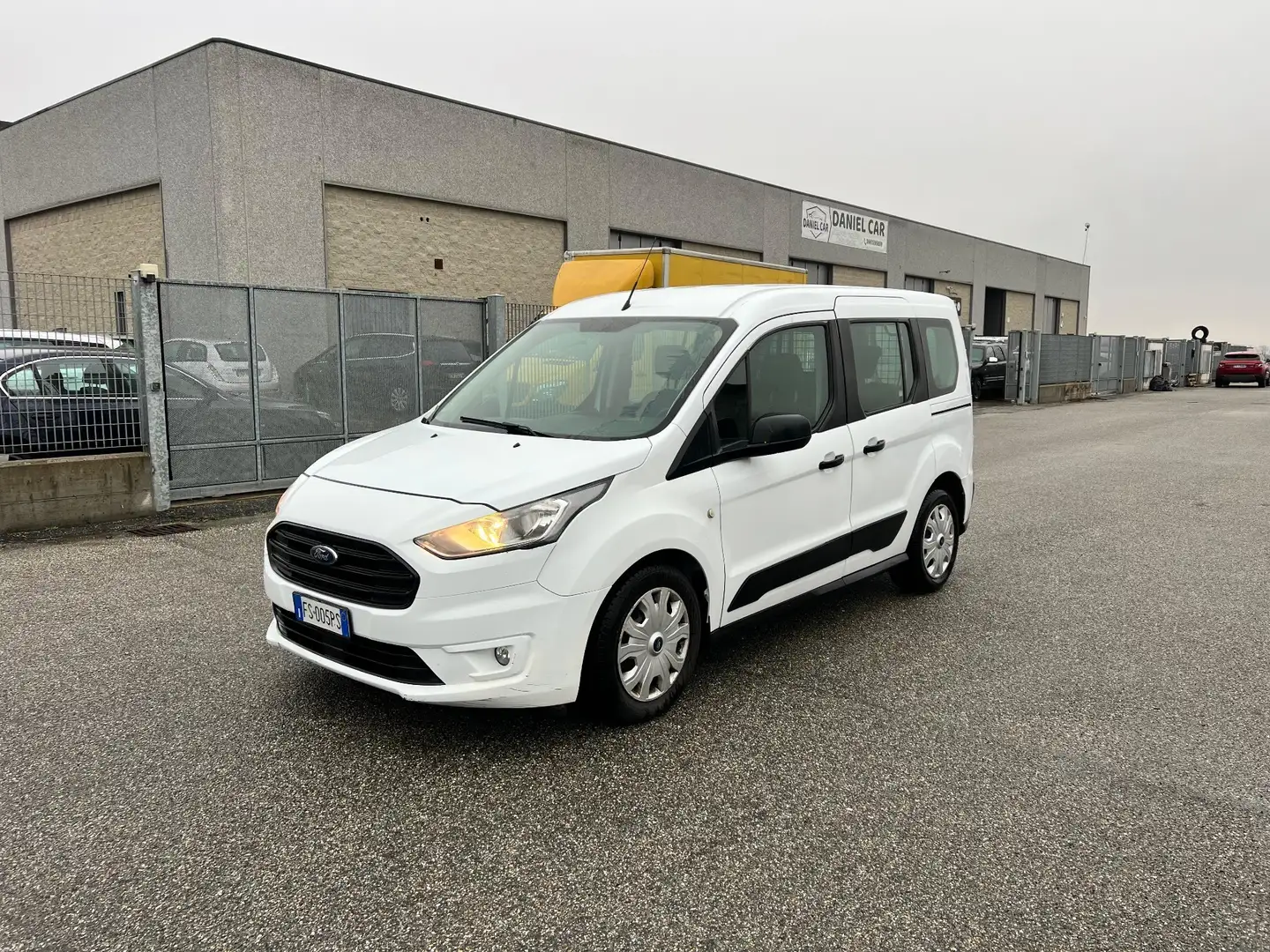Ford Transit Connect Bianco - 1