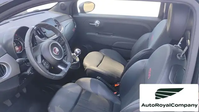 Fiat 500 view 3