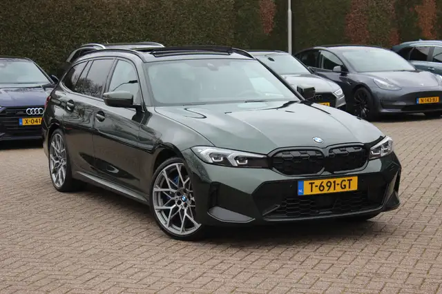 2023 BMW 3 Series in Green for sale