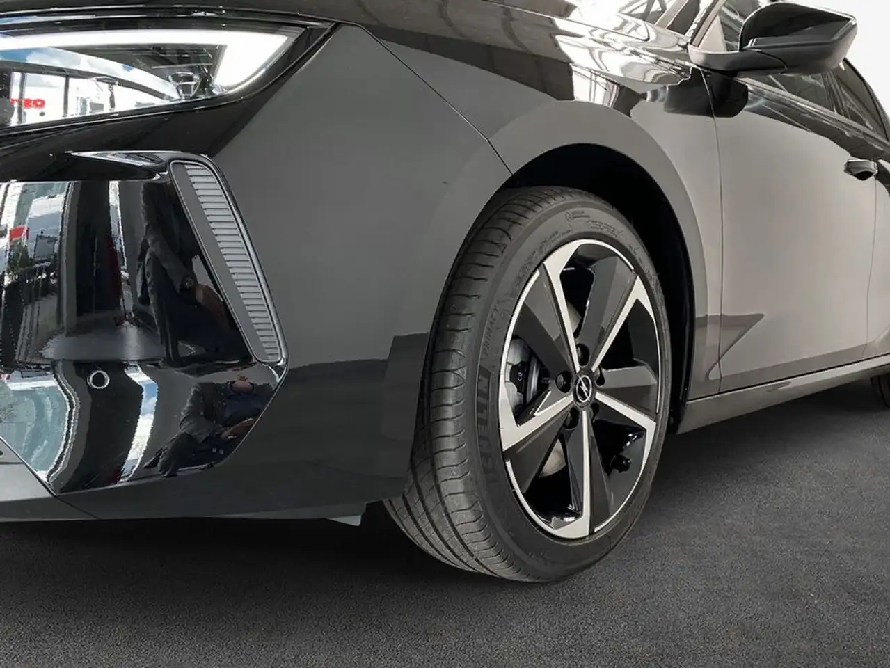 Opel Astra 1.2 Turbo 145 Hybrid 48 V Edition 4