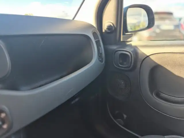 Fiat Panda view 12