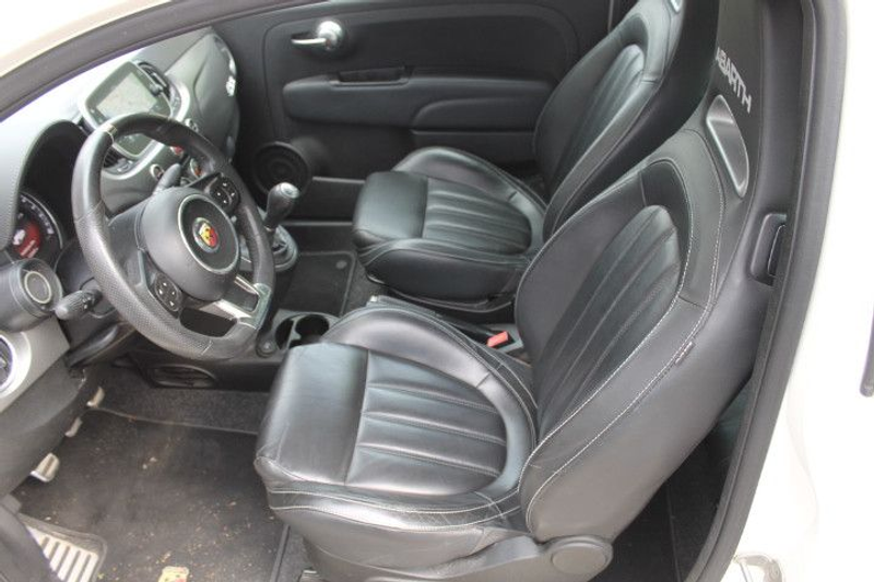 Abarth 500 595 Pista — photo 13