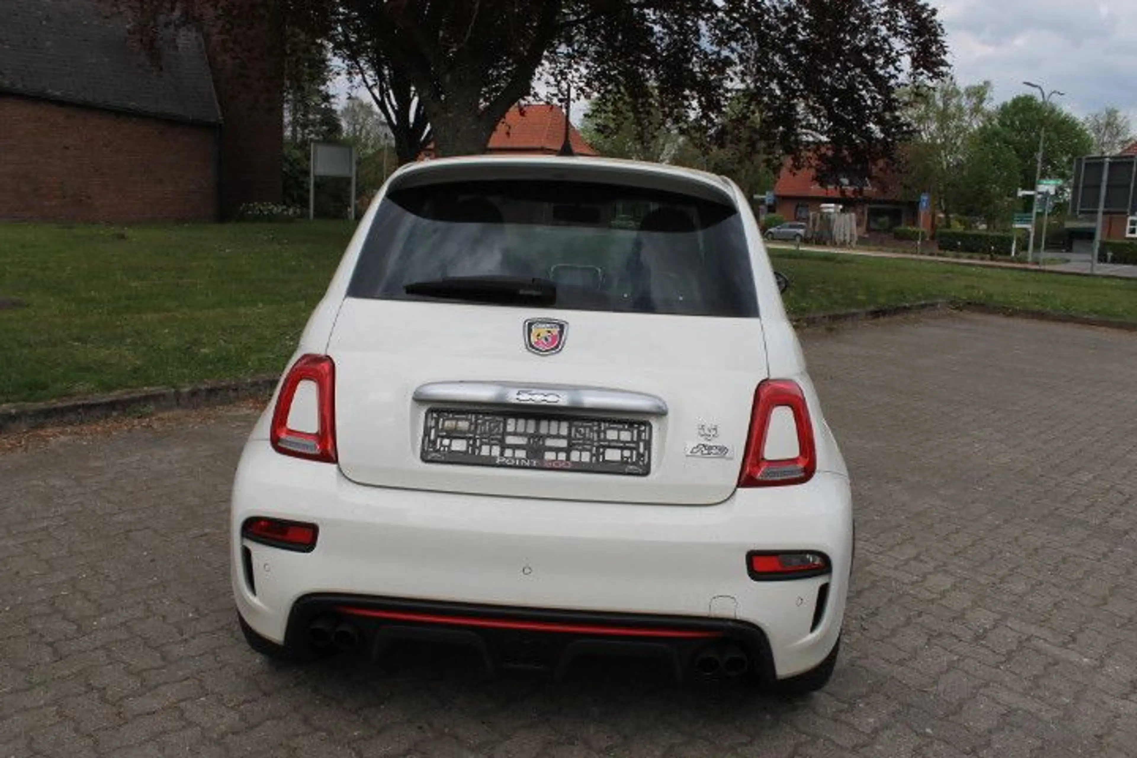 Abarth 500 595 Pista — photo 6