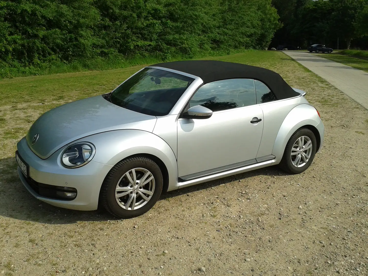 Volkswagen Beetle The Beetle Cabriolet Diesel The Cabriolet 2.0 TDI - 1