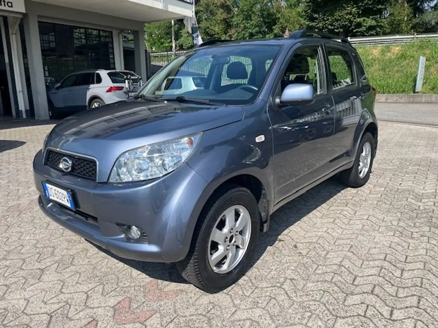 Daihatsu Terios 1.5 SXA auto "OK NEOPATENTATI" Grigio - 1