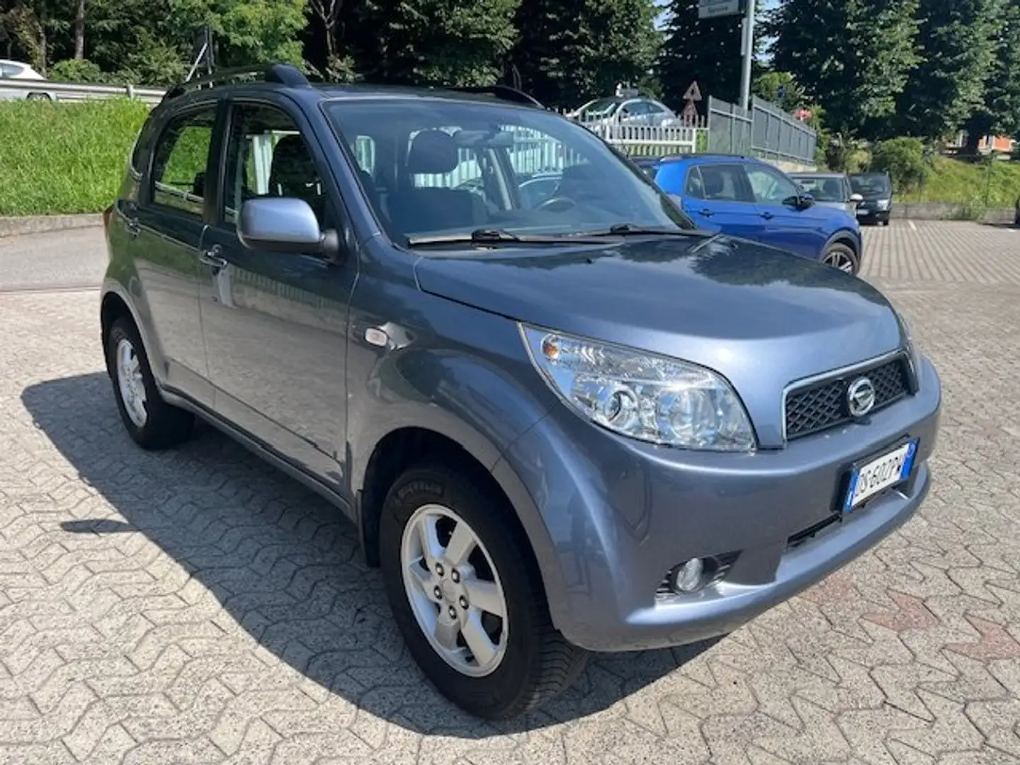Daihatsu Terios 1.5 SXA auto "OK NEOPATENTATI" Grigio - 2