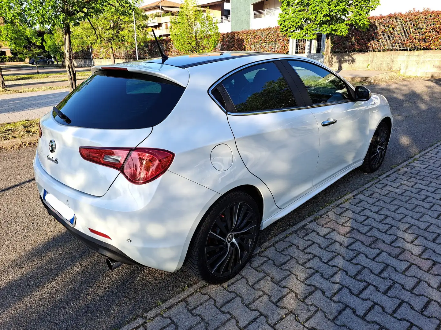 Alfa Romeo Giulietta 1.4 t. m.air Exclusive 170cv tct - 2